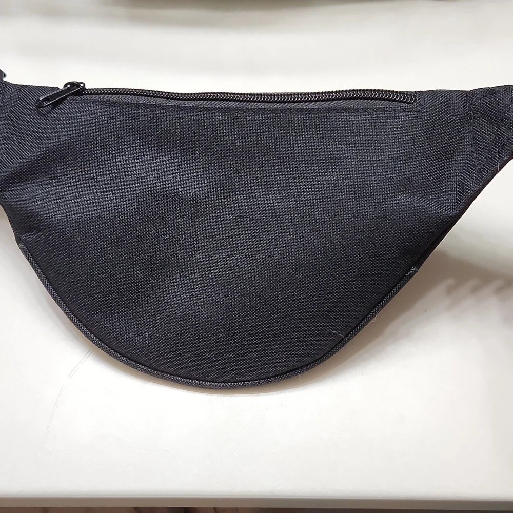 NWOT New Kids on the Block fanny pack - Picture 2 of 6